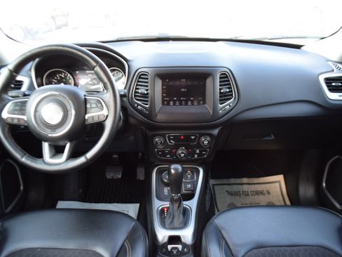 Used 2018 Jeep Compass Latitude w/ Popular Equipment Group image 14