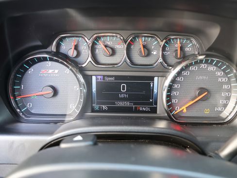 Used 2018 Chevrolet Silverado 1500 LTZ Z71 w/ Centennial Edition image 21