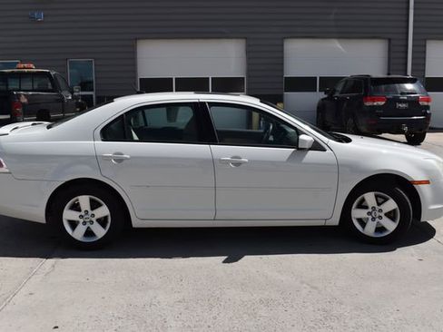 Used 2009 Ford Fusion SE AWD/4WD image 4