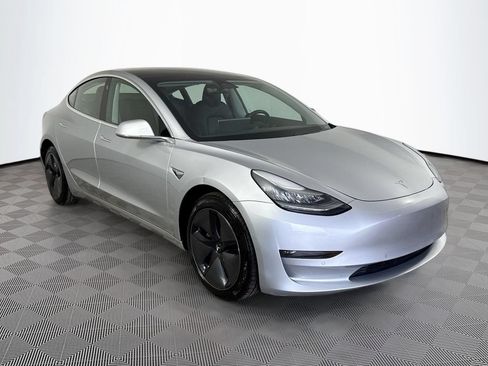 Used 2018 Tesla Model 3 Long Range AWD/4WD image 4