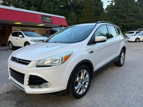 Used 2013 Ford Escape SEL FWD image 2