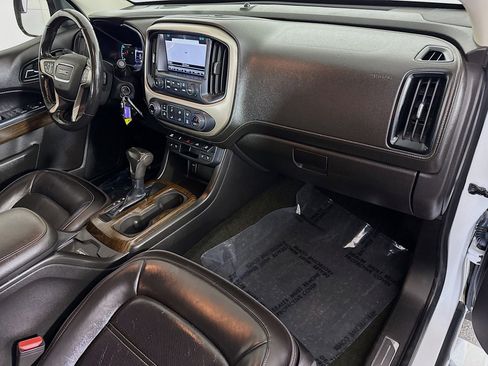 Used 2018 GMC Canyon Denali image 29