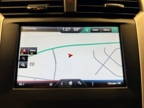 Used 2013 Ford Fusion SE image 25