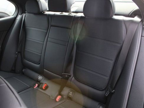 New 2025 Mercedes-Benz C 300 4MATIC Sedan image 34