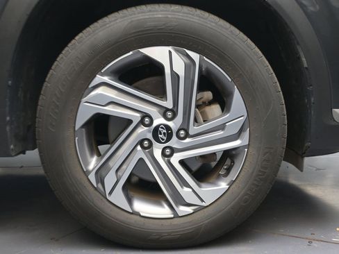 Certified 2023 Hyundai Santa Fe SEL image 10