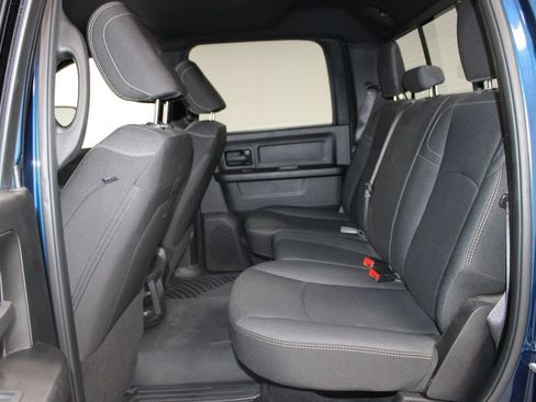 Used 2024 RAM 3500 Tradesman w/ Chrome Appearance Group AWD/4WD image 26