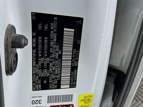 Used 2019 Toyota Sienna XLE Premium AWD/4WD image 12