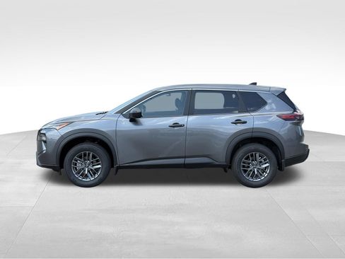 Used 2026 Nissan Rogue S AWD/4WD image 3