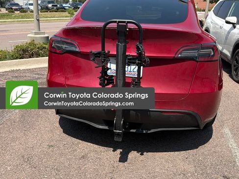Used 2022 Tesla Model Y Performance AWD/4WD image 8