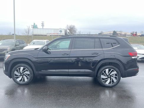 New 2026 Volkswagen Atlas SE FWD image 4