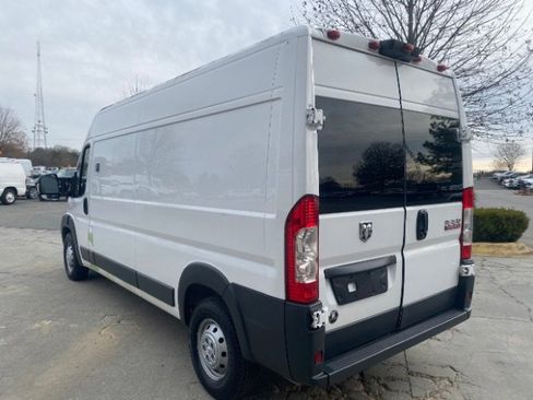 Used 2017 RAM ProMaster 2500 image 3