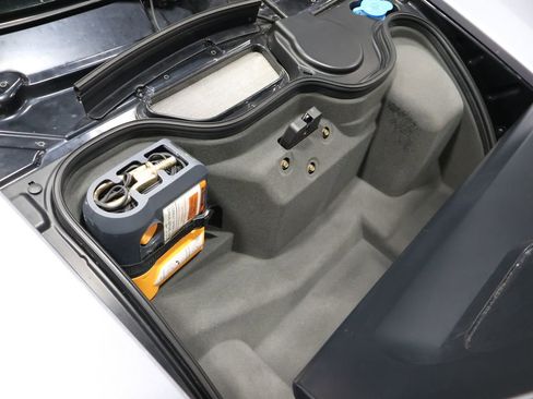 Used 2006 Ford GT image 44