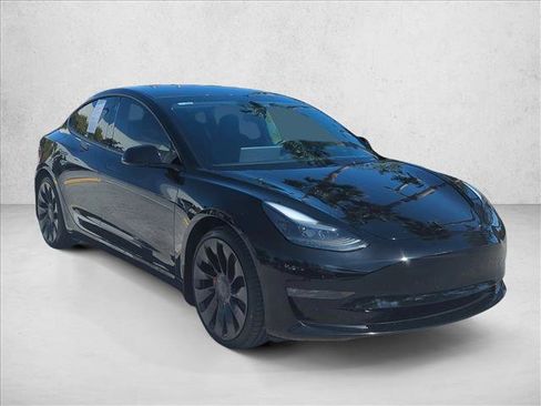 Used 2023 Tesla Model 3 Performance image 3