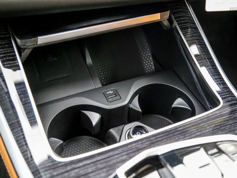 New 2026 BMW X5 xDrive40i w/ Executive Package image 16