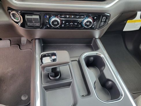 New 2026 GMC Sierra 1500 SLT RWD image 24