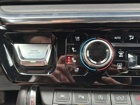 Used 2024 GMC Sierra 1500 Denali Ultimate image 29