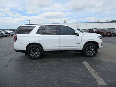 Certified 2023 Chevrolet Tahoe Z71 w/ Luxury Package AWD/4WD image 5