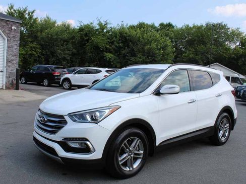 Used 2017 Hyundai Santa Fe Sport AWD/4WD image 1