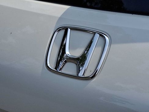 Certified 2024 Honda HR-V Sport image 30