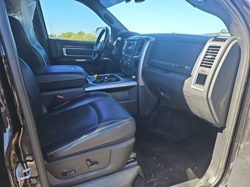 Used 2018 RAM 2500 Limited AWD/4WD image 12