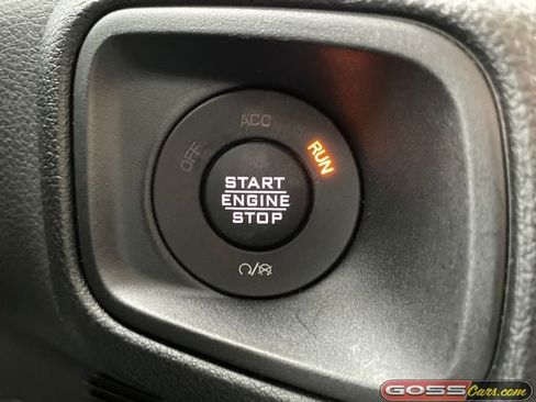 Certified 2025 Jeep Wrangler Unlimited Sport AWD/4WD image 10