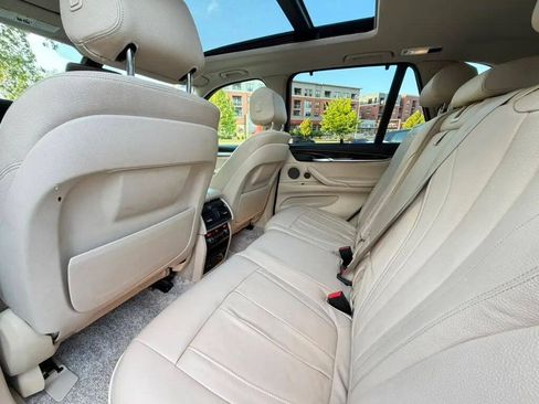 Used 2015 BMW X5 xDrive35i AWD/4WD image 9
