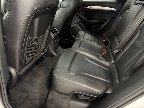 Used 2017 Audi Q5 2.0T Premium Plus w/ Technology Package image 25