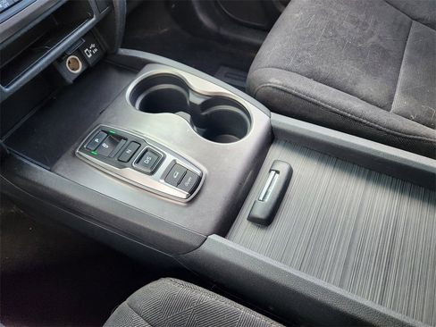 Used 2022 Honda Pilot Sport image 21