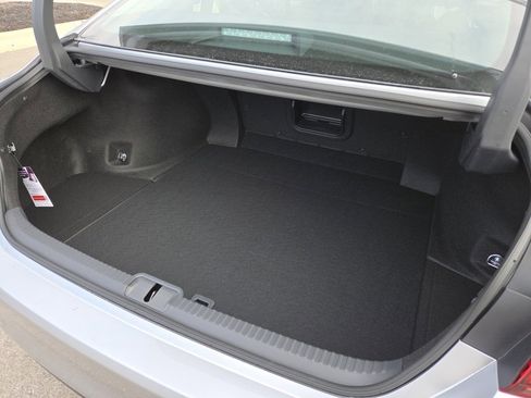 New 2025 Lexus ES 350 Ultra Luxury image 32