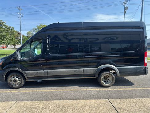 Used 2024 Ford Transit 350 148 High Roof Extended DRW RWD image 7