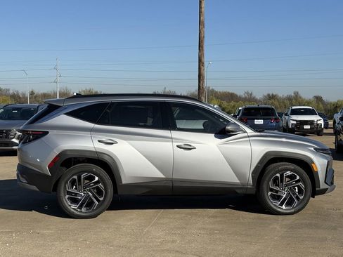 New 2026 Hyundai Tucson Limited image 3