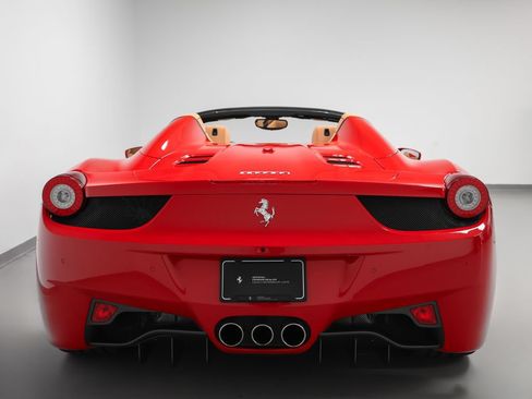 Certified 2012 Ferrari 458 Spider RWD image 35