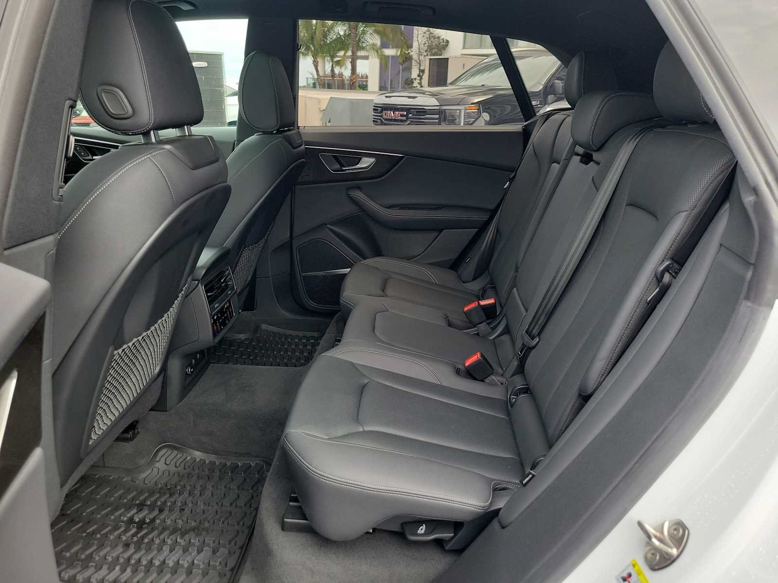 Certified 2023 Audi Q8 Premium Plus AWD/4WD image 19