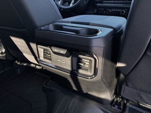 Used 2026 Chevrolet Silverado 2500 ZR2 image 28