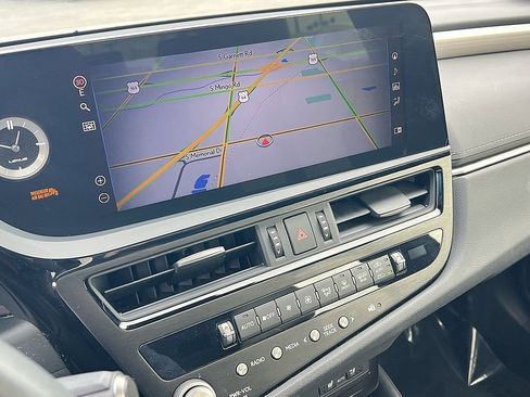 Certified 2022 Lexus ES 350 F Sport image 16