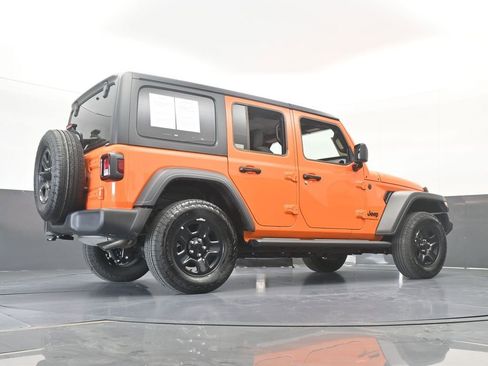 Used 2025 Jeep Wrangler Sport image 61