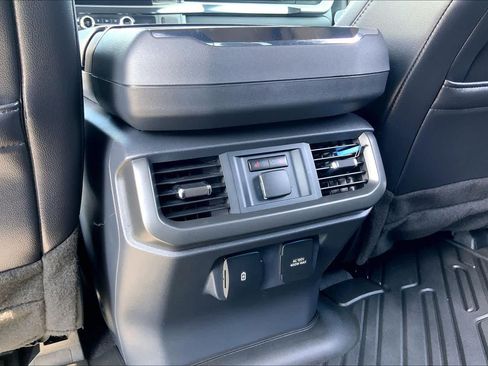 Certified 2024 Ford F150 Lariat w/ Equipment Group 502A High AWD/4WD image 34