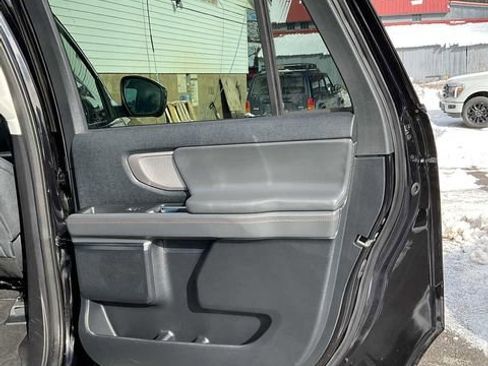 Used 2025 Ford Expedition Max Active AWD/4WD image 50