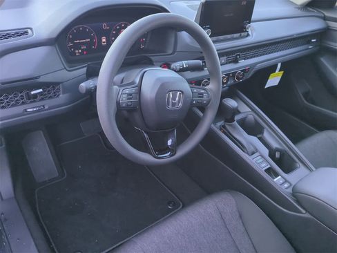 New 2025 Honda Accord SE image 10