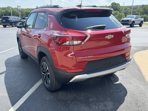 New 2026 Chevrolet TrailBlazer LT w/ Convenience Package FWD image 3