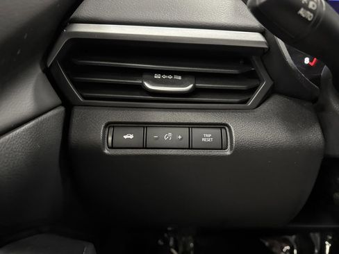 Used 2025 Nissan Altima 2.5 S image 22