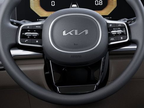 New 2026 Kia Carnival LX FWD image 22