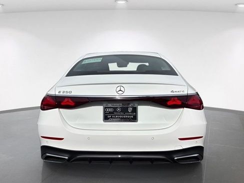 New 2026 Mercedes-Benz E 350 4MATIC Sedan image 6