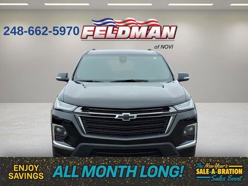 Used 2023 Chevrolet Traverse LT image 9