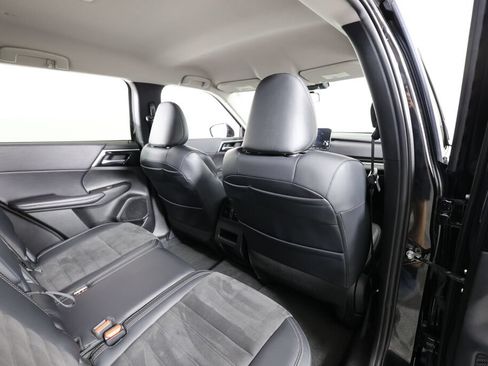 Used 2024 Mitsubishi Outlander SE AWD/4WD image 20