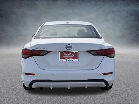 Used 2024 Nissan Sentra SV FWD image 5