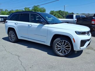 New 2026 Jeep Grand Cherokee Summit w/ Adv Protech Group IV AWD/4WD video 2