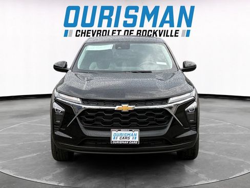 New 2026 Chevrolet Trax LS w/ LS Convenience Package FWD image 8