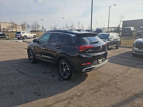 Used 2021 Buick Encore GX Select w/ Advanced Technology Package image 3