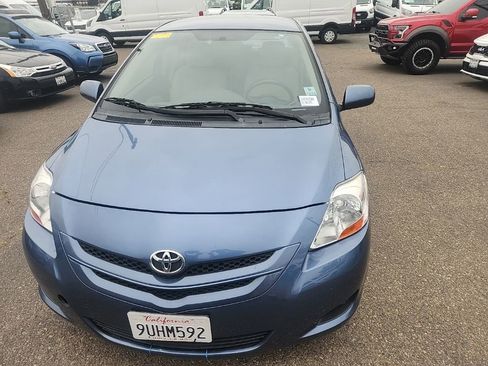 Used 2008 Toyota Yaris Sedan FWD image 2
